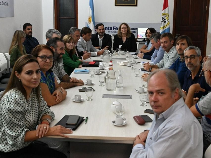 Encuentro paritario con el sector de la salud.