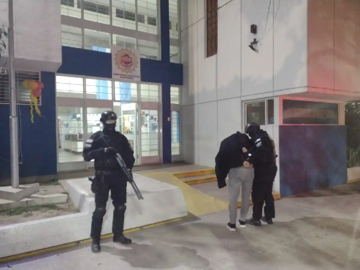 La FPA detuvo a dos hombres por narcomenudeo en Morteros 