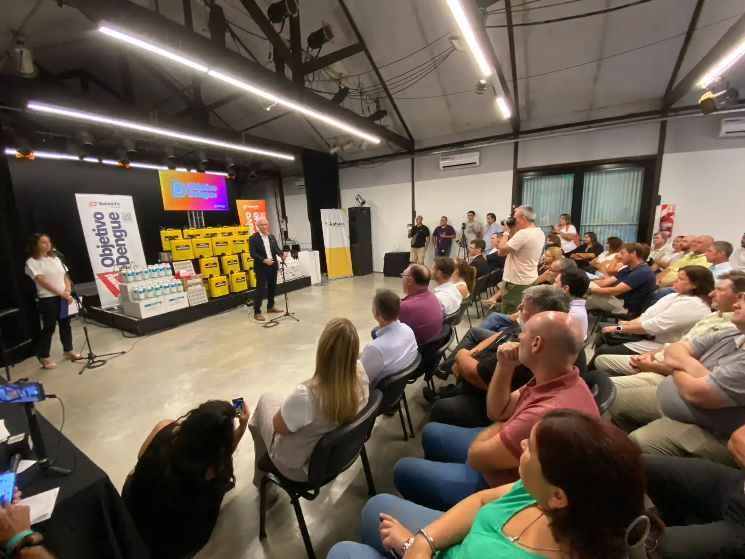 lanzamiento dengue - 2