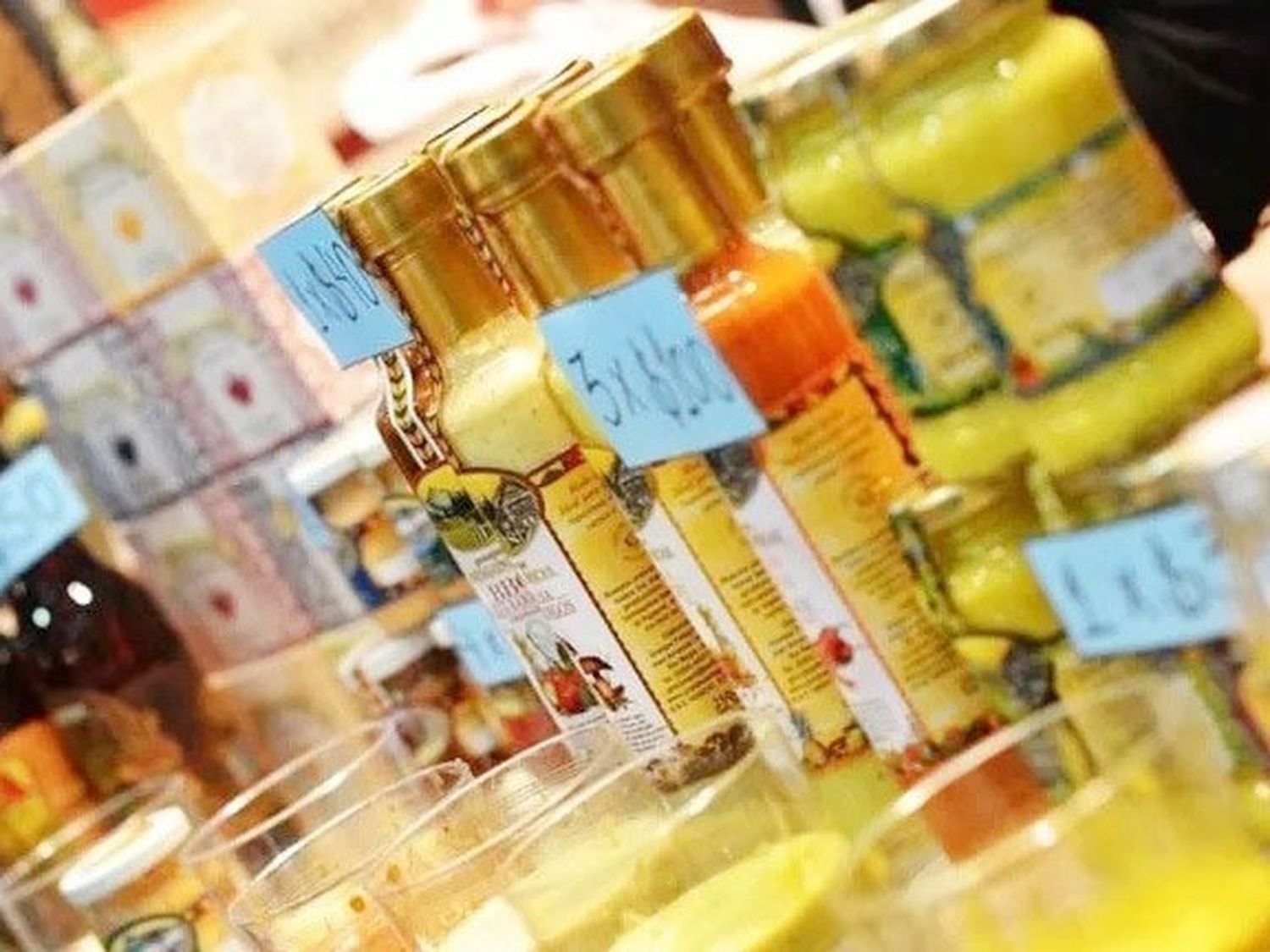 Comercio regional busca personal para atención al público