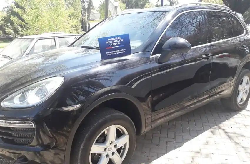 Estafas millonarias: detuvieron a los dos empresarios denunciados y recuperaron un auto de alta gama