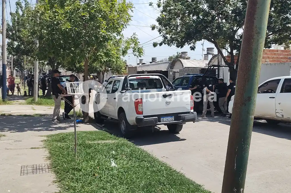 Allanamiento en calle progreso al 200