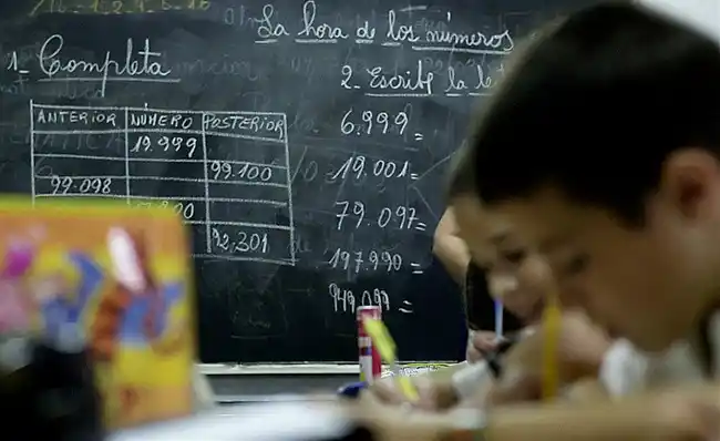 En qué consiste el "Plan Maestro" del Gobierno para mejorar la educación
