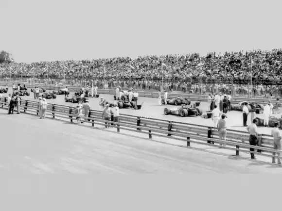 “Con rugido de motores”: el automovilismo en la memoria de Rafaela