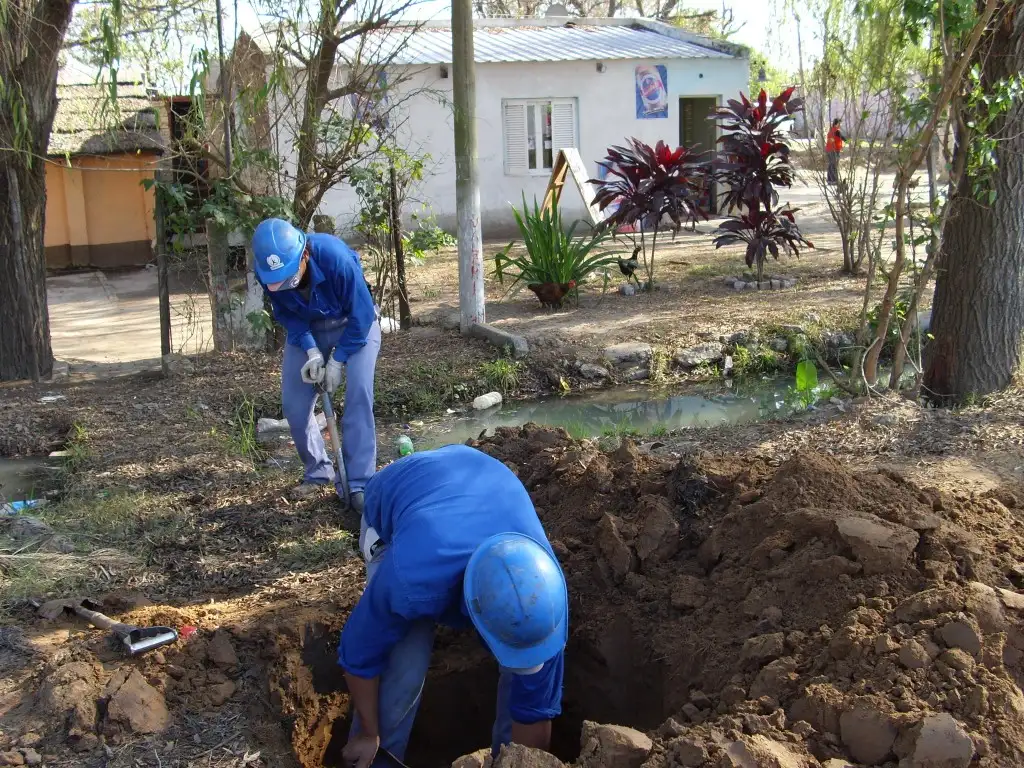 Trabajos de Aguas Santafesinas en Alto Verde