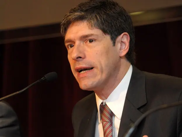 Abal Medina expone en el Senado su primer informe de gestión del año