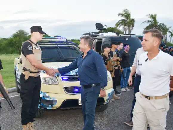 La Policía provincial desarrolló el operativo Barrio Seguro en la zona oeste de Paraná