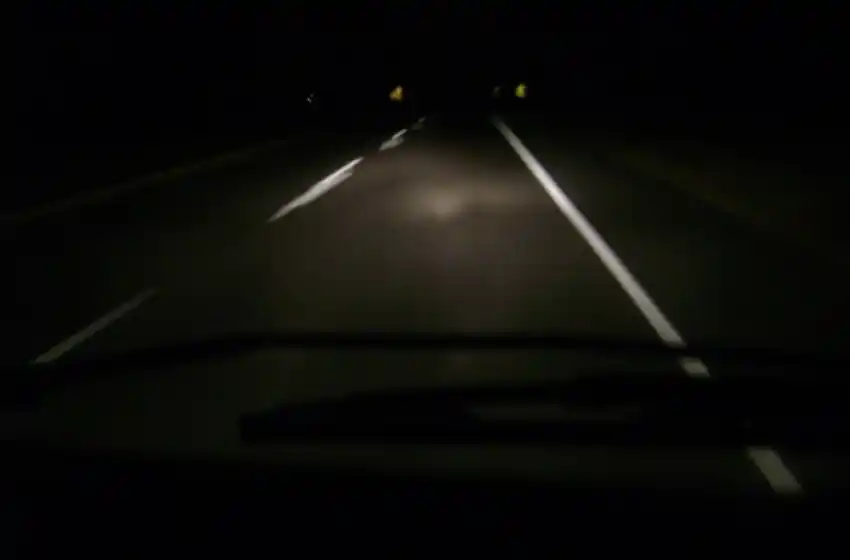 Piden solucionar la falta de iluminación en ruta 11