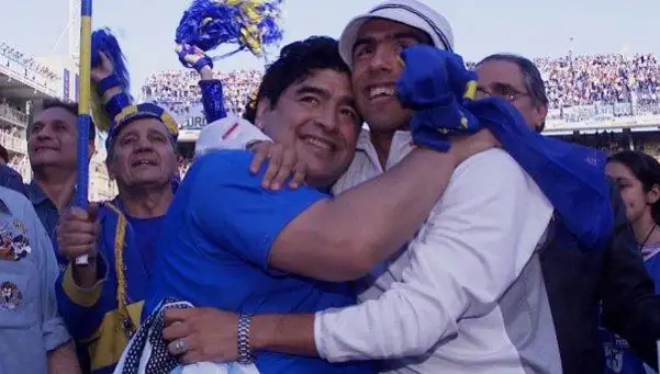 Maradona, sobre Tevez: "Mi opinión fue deportiva, él es maravilloso"