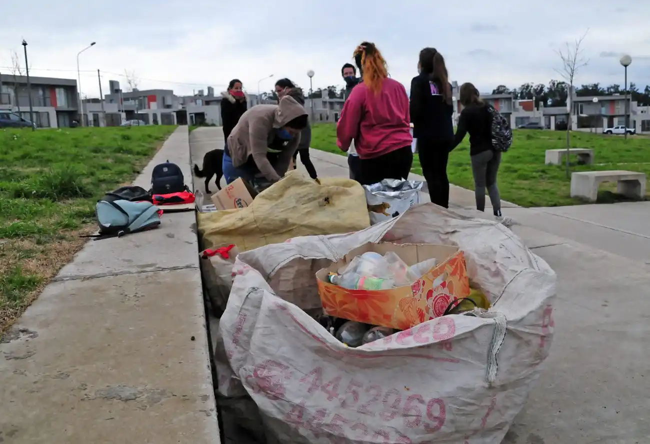 Para el titular de Economía Social, en las dificultades se vuelve al asociativismo