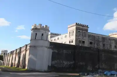 Un preso, una faca y la guardia armada: la  verdad detrás del enfrentamiento en la UP2