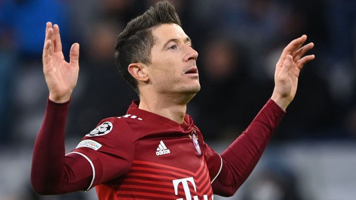 Lewandowski recibió una oferta del Barcelona por ocho millones de euros