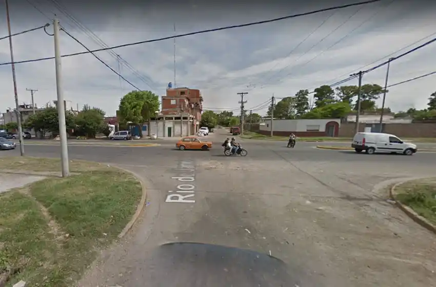 Un ciclista falleció tras ser atropellado por un camión