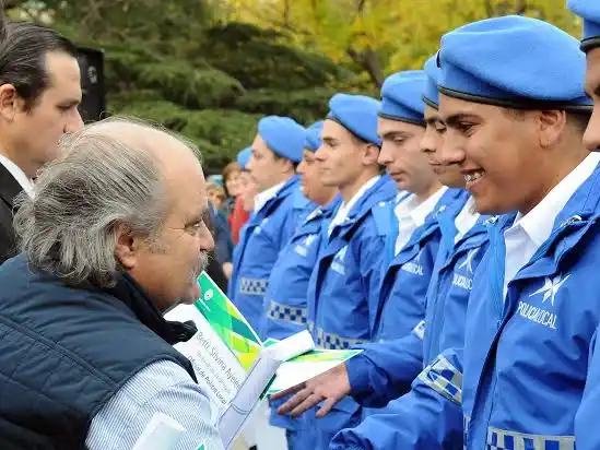 Granados encabeza egreso de efectivos de la Policía Local en San Martín