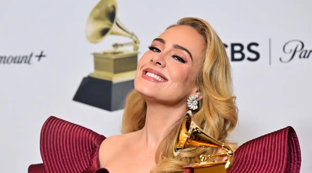 Esto dijo Adele de Piqué después de ver a Shakira con Jimmy Fallon