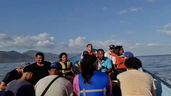 Gonzalo Himiob, miembro de la ONG Foro Penal, alertó sobre los riesgos que corren los 16 niños venezolanos deportados y devueltos a Trinidad y Tobago. Dijo que existe la posibilidad de que los deporten nuevamente.