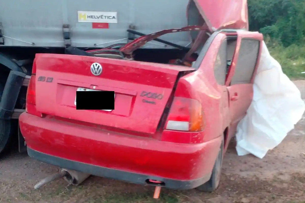 Fatal accidente en Ruta 12. Foto: (Bomberos Voluntarios de Ceibas)