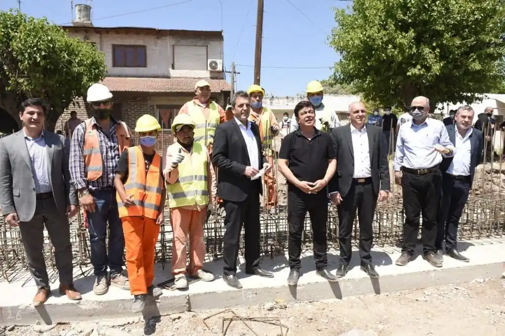Sergio Massa: "Transformar los planes sociales en empleo genuino es darle dignidad a nuestra gente"
