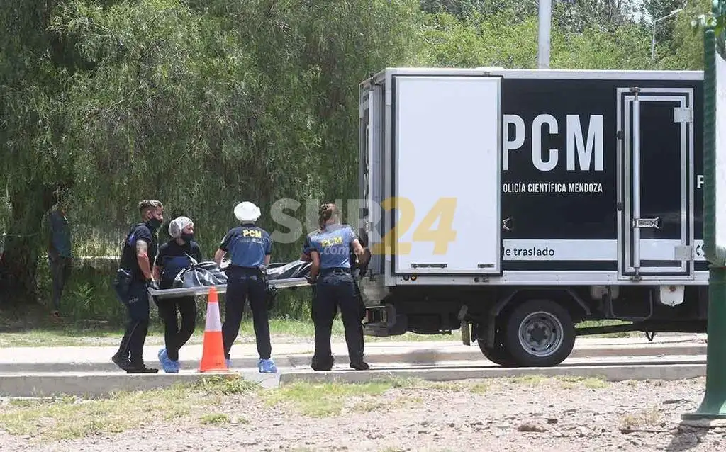 Mendoza: encontraron un cadáver con los genitales mutilados