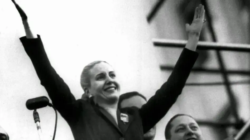 A 70 años del fallecimiento de Eva Perón: "Crecí en una época que no se podía nombrar al peronismo y quise investigarlo"
