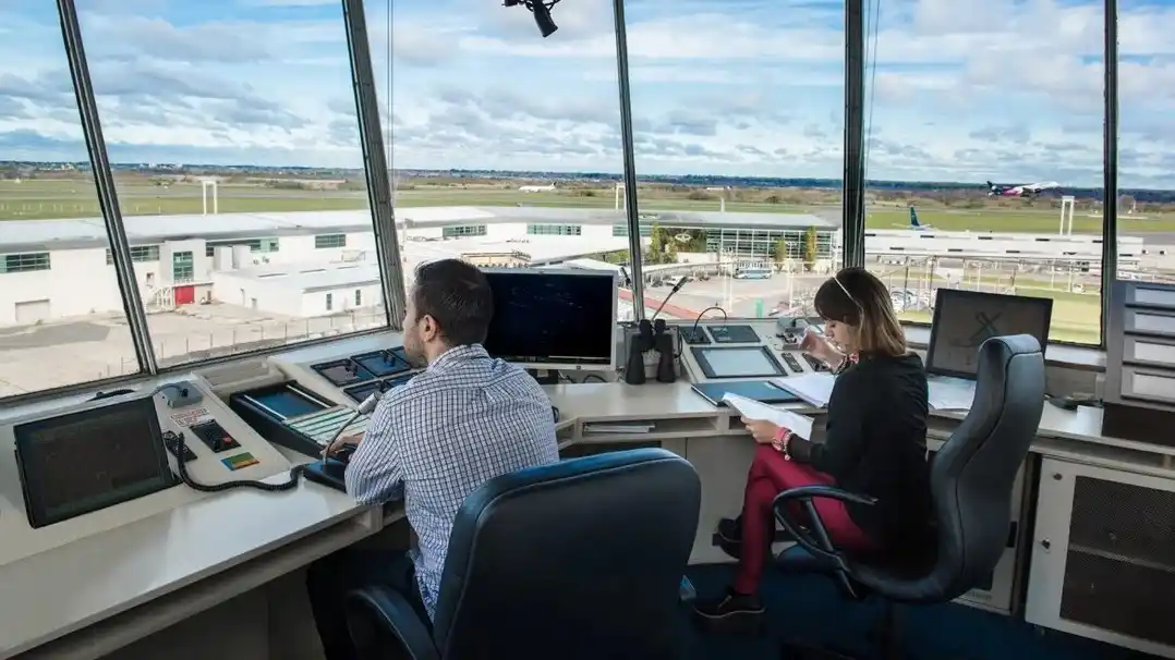 En las próximas semanas de diciembre estarán afectados los despegues de toda la aviación.