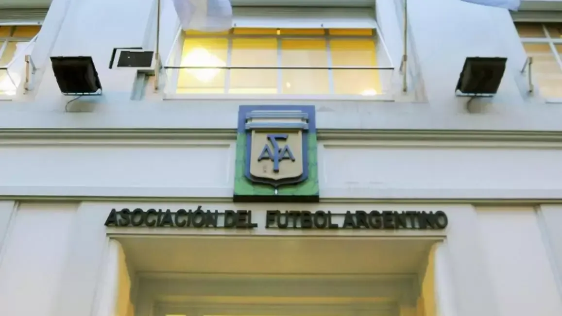 El Gobierno dispuso una veeduría sobre la AFA por 180 días para auditar balances y contratos