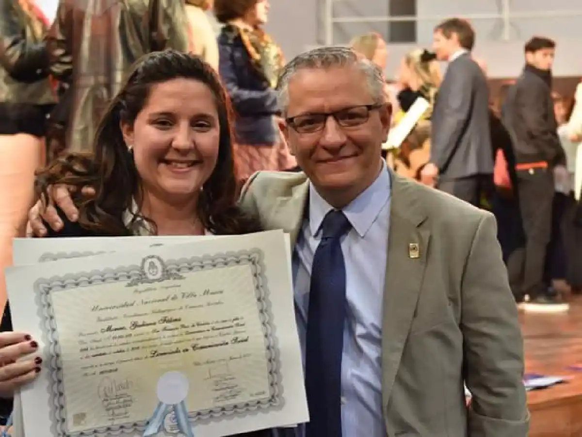 Una sanfrancisqueña, primera egresada de la Licenciatura de Comunicación Social en Villa María