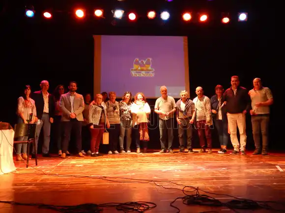 En el Teatro Brazzola: Se realizó la segunda Charla de Párkinson en Chascomús