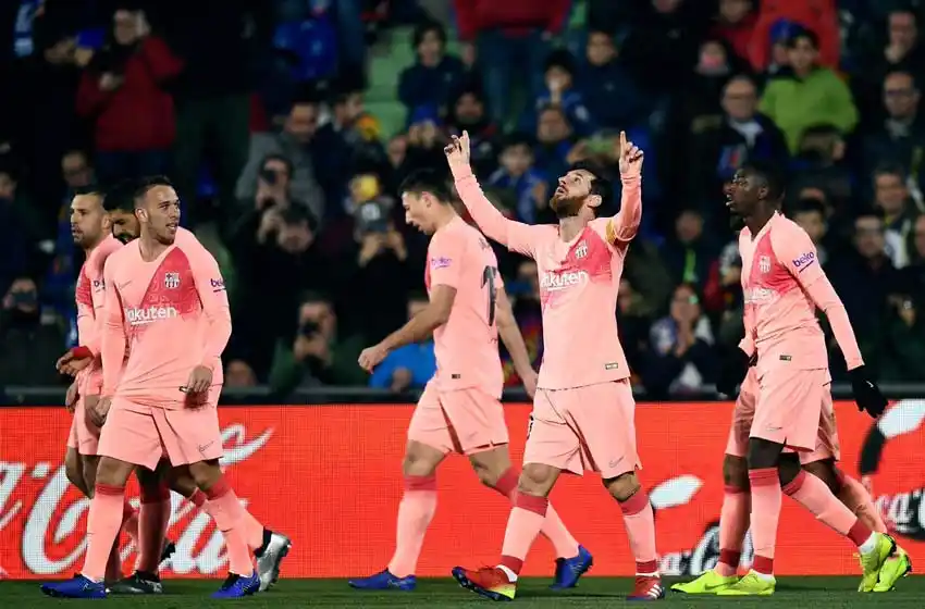 Messi abrió el camino para otra victoria de Barcelona