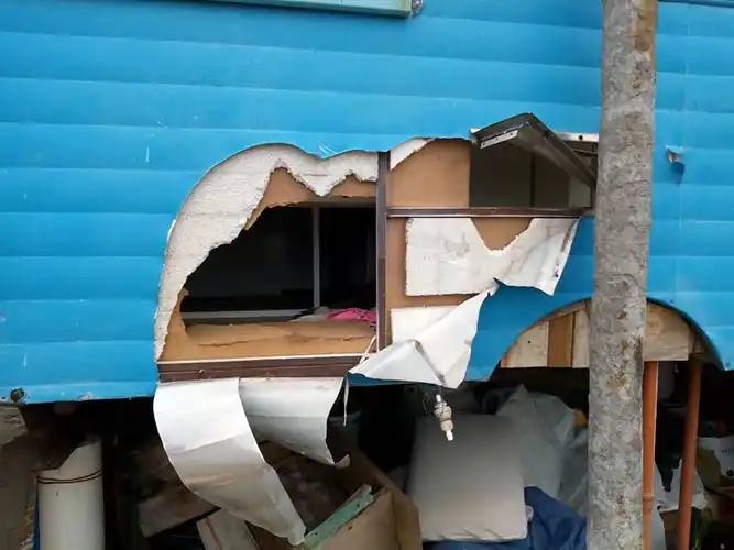 Analiza alejarse del barrio porque se siente en riesgo