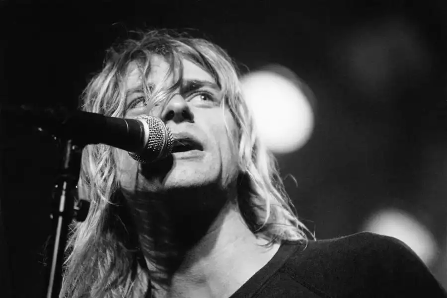 Cobain en una gira de Nirvana en Europa, en 1991