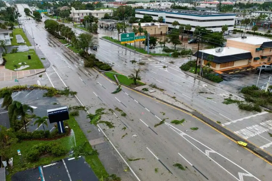 El huracán Milton tocó tierra y golpea la costa oeste de Florida