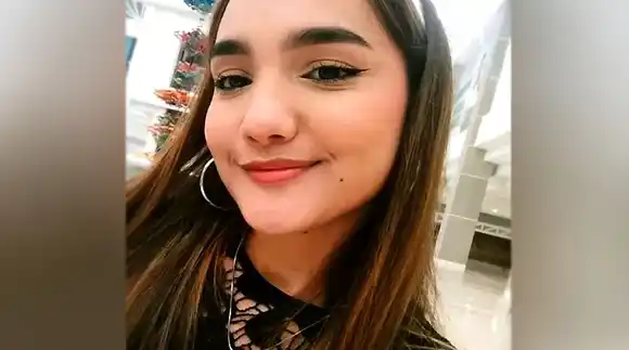 Salió a su trabajo en una moto y en el camino encuentra la muerte: UN CAMIÓN LA IMPACTÓ