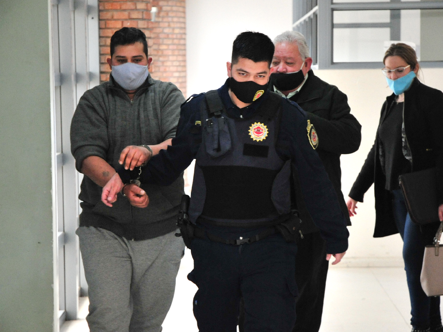 Dictaron prisión preventiva para el joven acusado del crimen en un bar de Laspiur