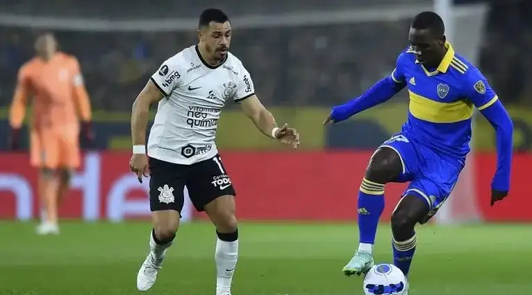 Boca no pudo en los 90 minutos y cayó en los penales contra Corinthians