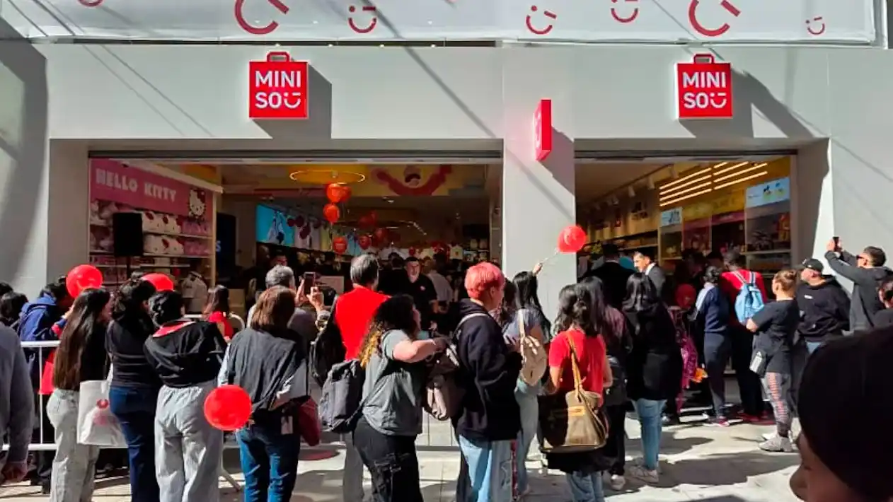 Miniso inauguró su primer local en CABA. Foto  @SirChandlerBlog
