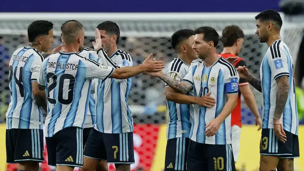 Confirmaron a qué hora llegarán los jugadores de la Selección Argentina al país: ¿Viaja Messi?