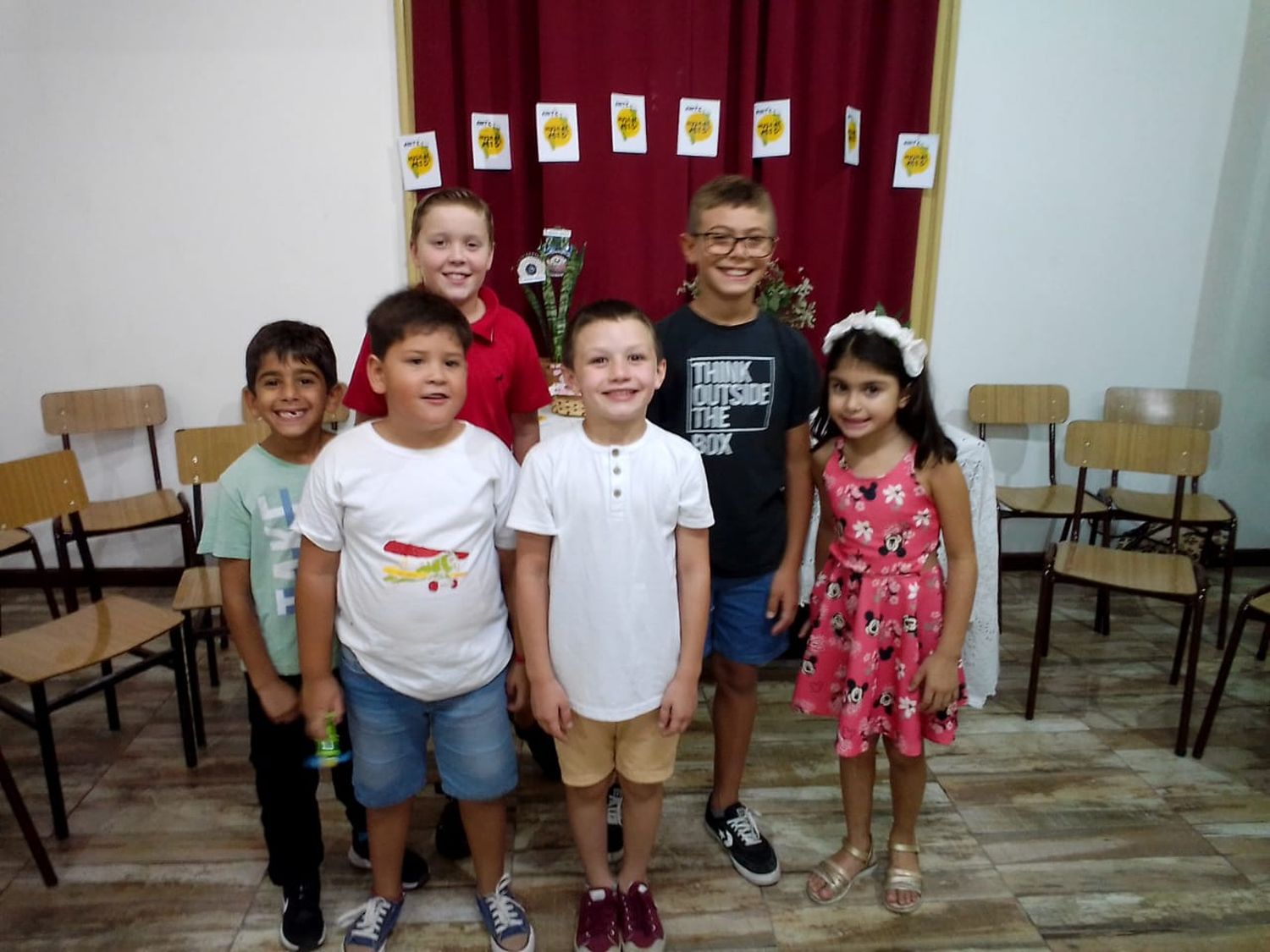 Se realizó la primera exposición de “Arte Huellas Med”