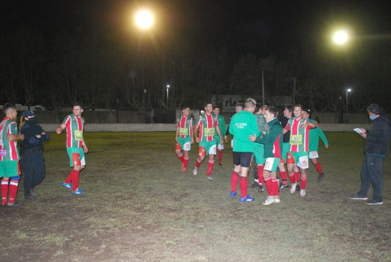 En los penales, Unión logró pasar de ronda