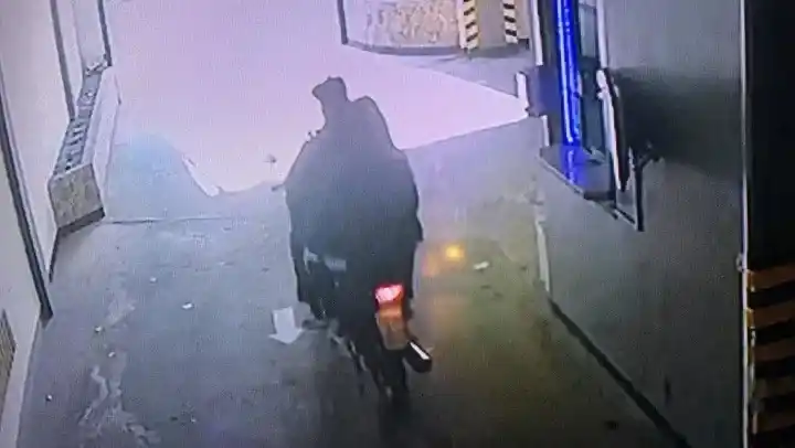 Macabro hallazgo: encontraron el un feto en el inodoro del baño de un hotel de alojamiento