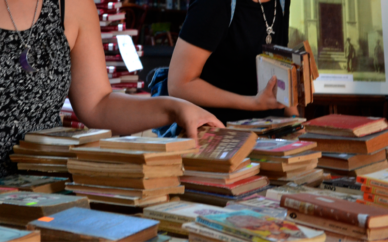 La Biblioteca Popular Rafael Obligado presenta una nueva “feria del libro repetido” este sábado