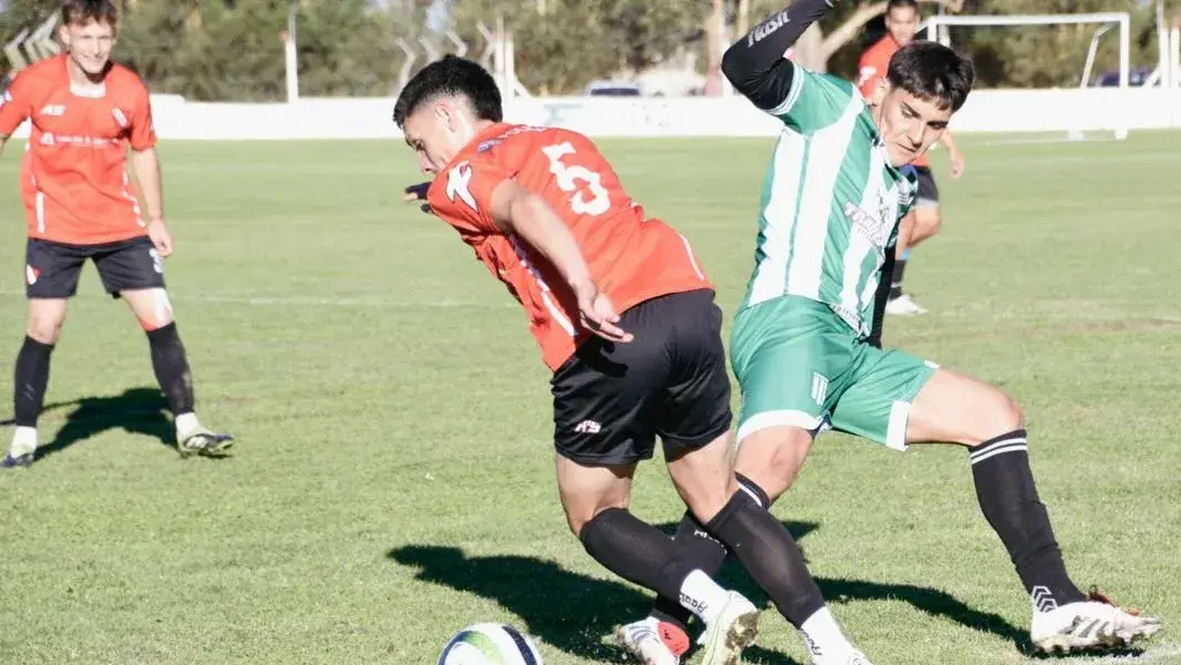 Archivo. Estación Quequén logró el ascenso tras igualar con Independiente