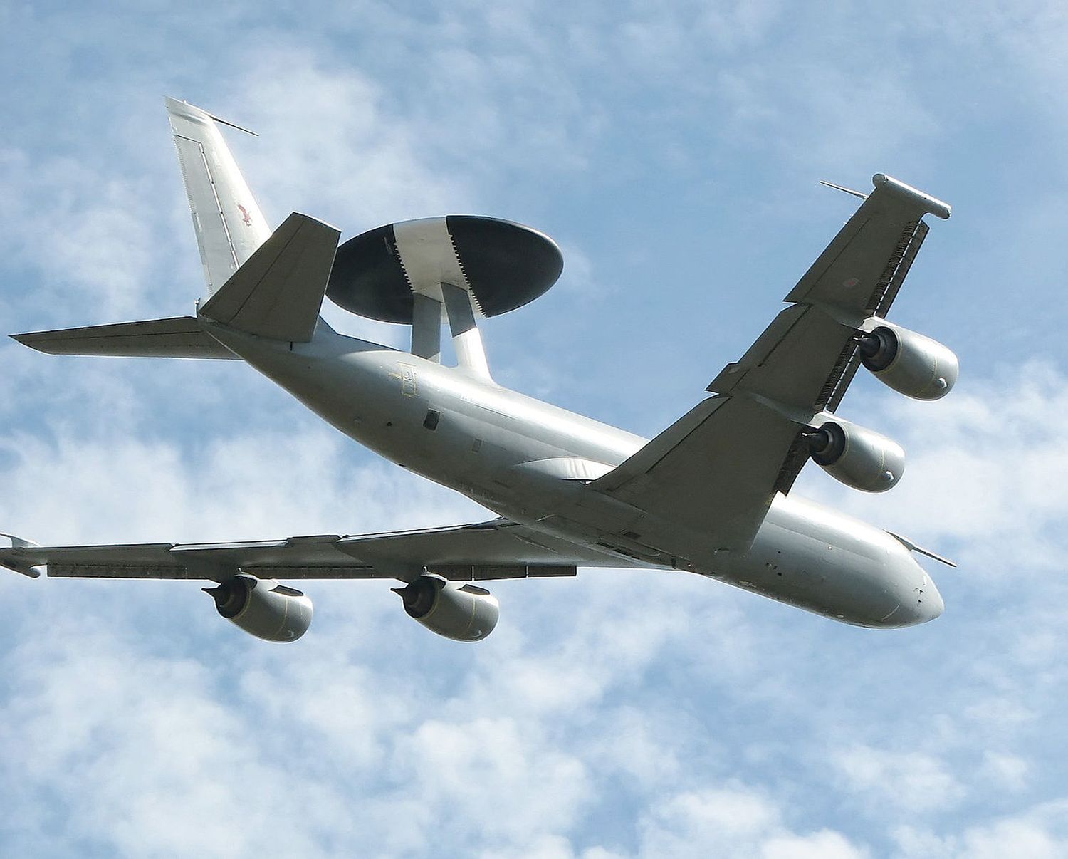 The first Boeing E-3D Sentry for the Chilean Air Force is on its delivery flight