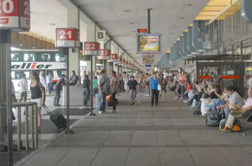 Piden colaboración para encontrar a un joven desaparecido