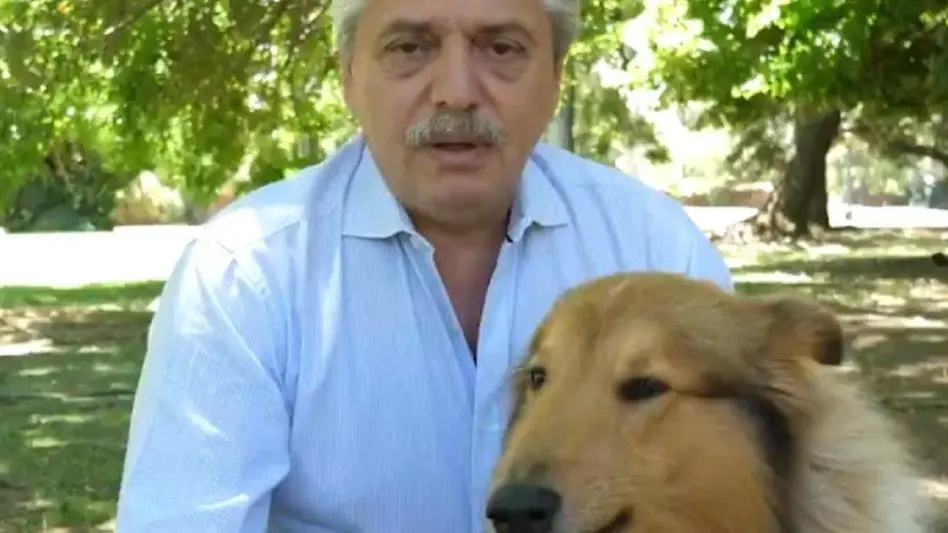 En el inicio del nuevo año, el Presidente pidió "seguir cuidándonos" porque "la pandemia no terminó"
