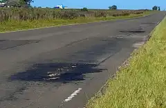 Stratta y Piaggio firmaron el convenio para la reparación del acceso norte a Gualeguaychú hasta la Ruta 136