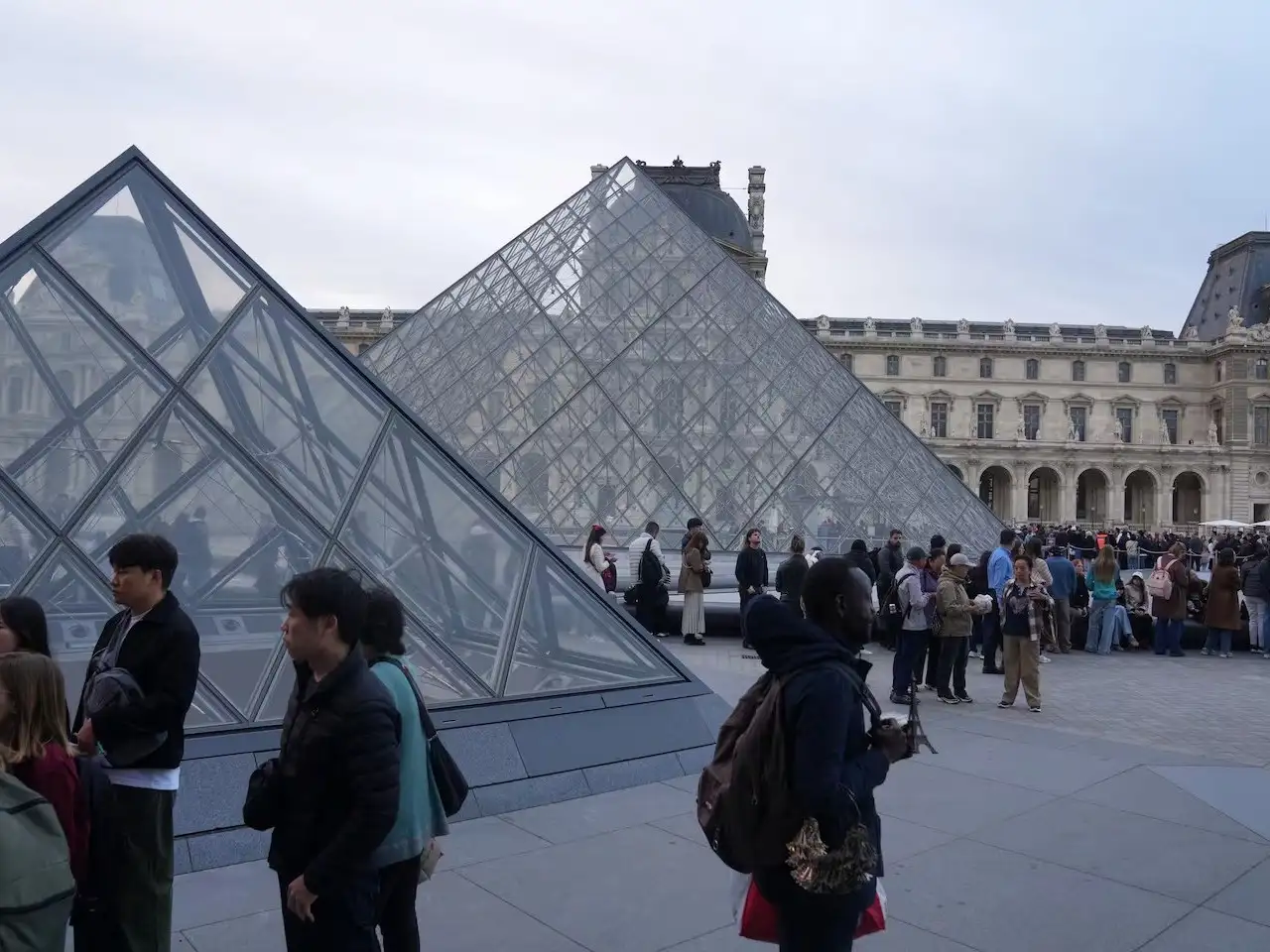 Museo del Louvre, Francia