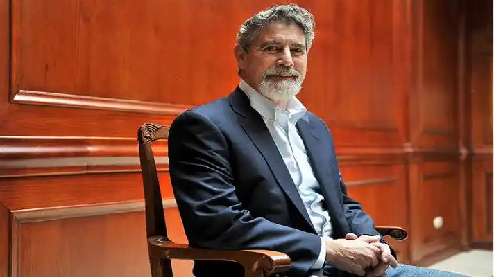 El parlamentario Francisco Sagasti elegido nuevo presidente de Perú