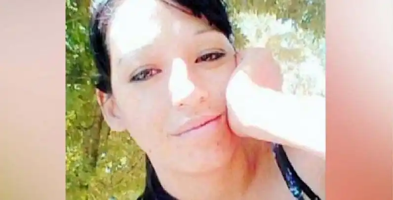 Murió la mujer que sufrió quemaduras en su cuerpo tras una presunta pelea con su novio