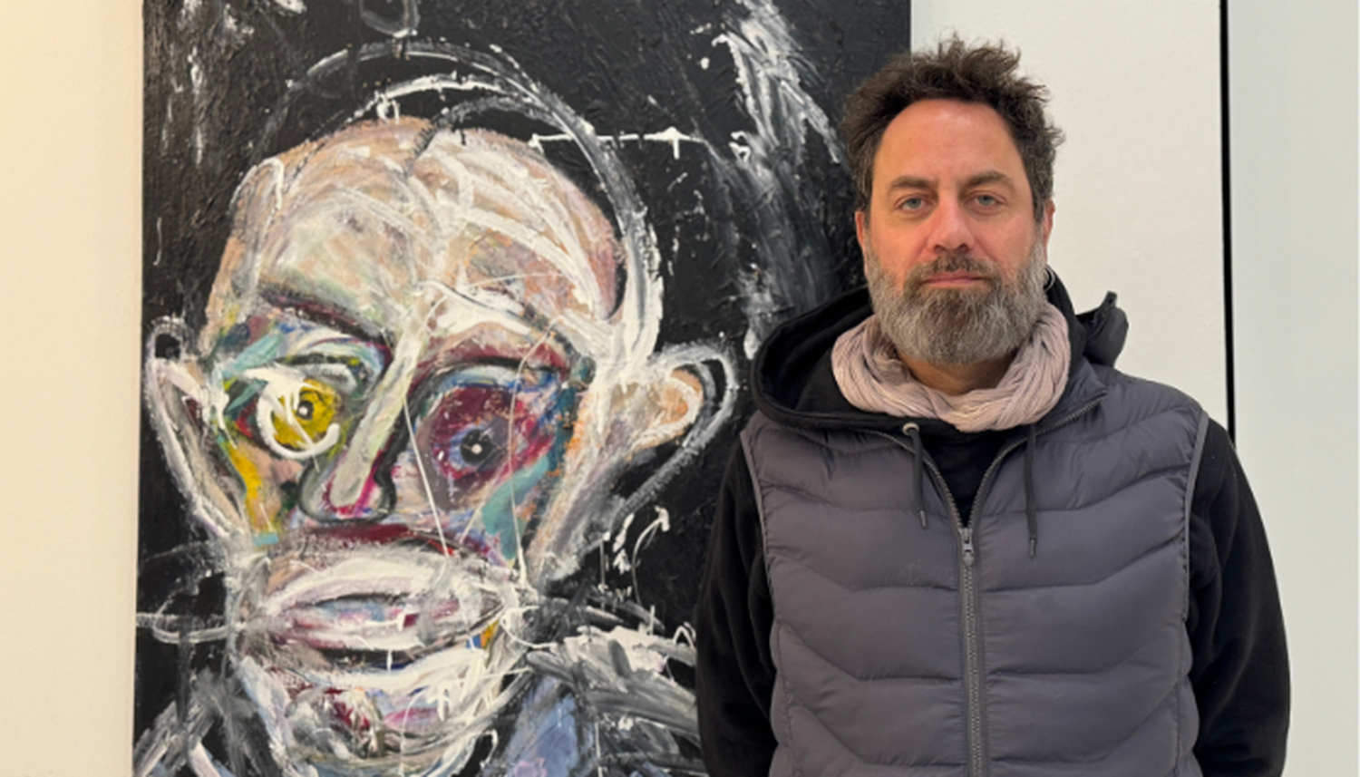 Con gran repercusión, Facundo Monteverde inauguró su primera exposición pictórica en la Casa de la Cultura del SEC